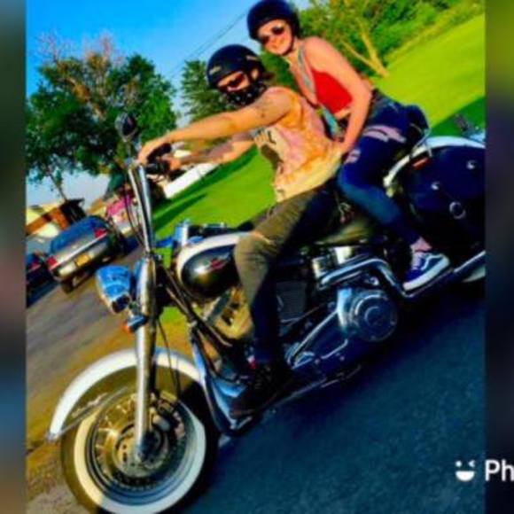 Profile Picture of Jeffrey Smeal (@jeff1997s) on Poshmark