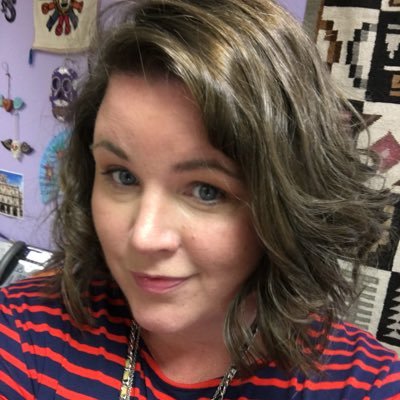 Profile Picture of Sarah Travis (@ProfeTravis) on Twitter