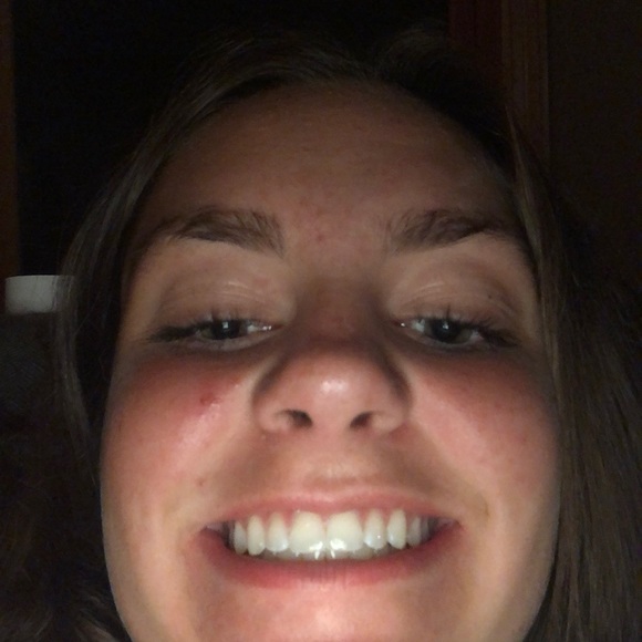 Shannon Rothstein - Poshmark Profile Picture of Shannon Rothstein (@shannonrothstei) on Poshmark