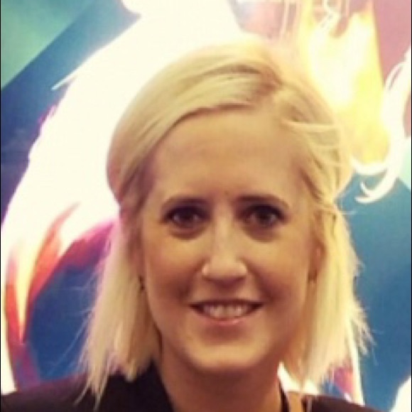 Profile Picture of Julie Tenpas (@jmtenpas) on Poshmark