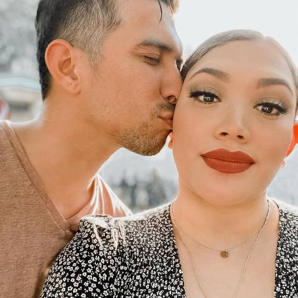 Profile Picture of Joshua Niño (@joshuanino3) on Poshmark