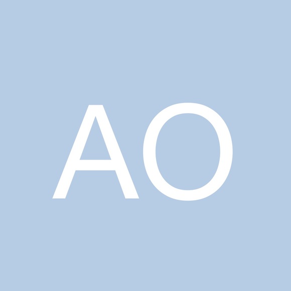 Profile Picture of Aaron Oda (@aaronjamesoda) on Poshmark