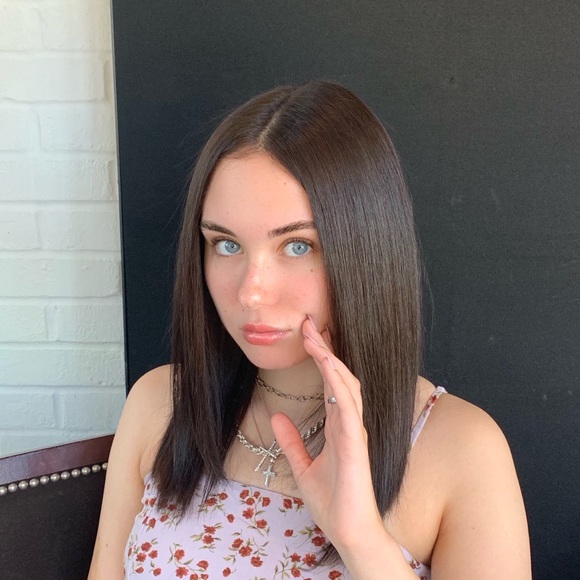 Profile Picture of Emily Herzog (@emily_herzog) on Poshmark