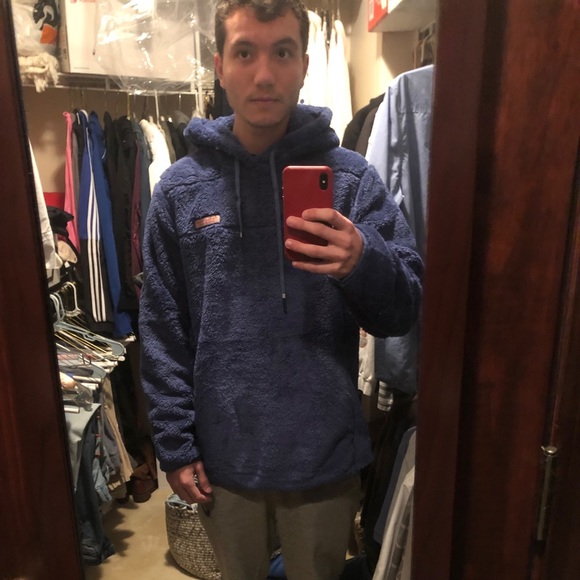 Profile Picture of Andrew Gentile (@andrewgentile0) on Poshmark