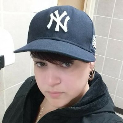 Profile Picture of Liza Irizarry (@Stormx5142) on Twitter