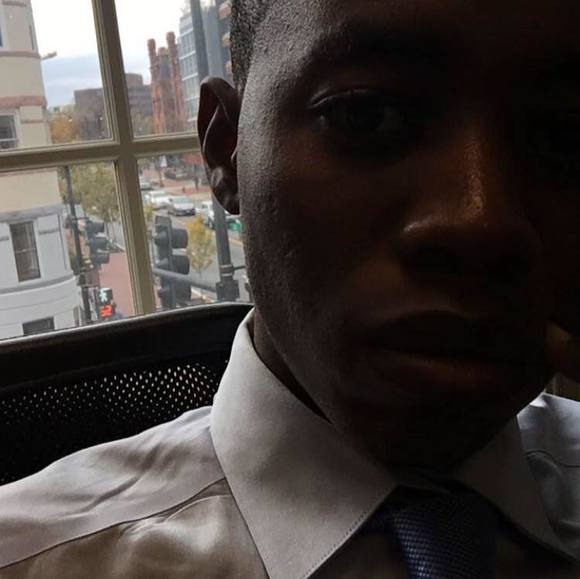 Profile Picture of Omar Linton (@mr_lntn) on Poshmark