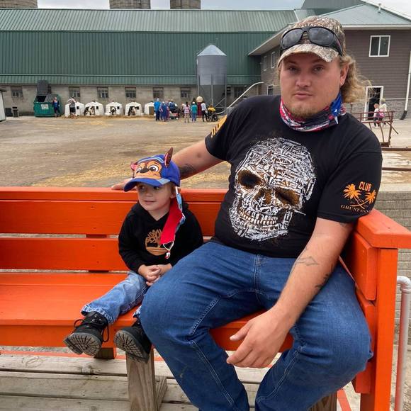 Profile Picture of Jesse Beane (@jessebeane1992) on Poshmark