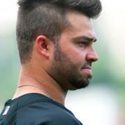 Profile Picture of Dustin Crossman (@dustincrossman) on Twitter