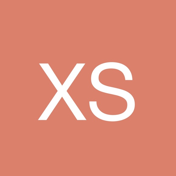 Profile Picture of Xue Shao (@xueshao) on Poshmark