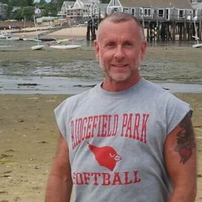 Profile Picture of Brad Crutchfield (@liftindoc) on Twitter