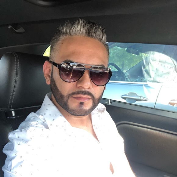 Profile Picture of Guillermo Ramirez (@memito1982) on Poshmark