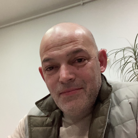 Profile Picture of Tiberiu Pal (@tiberiu_pal) on Poshmark