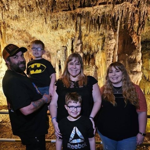 Alyson Gehling - Poshmark Profile Picture of Alyson Gehling (@alysongehling) on Poshmark