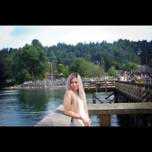 Profile Picture of Joann Sim (@jeanne_sim_23) on Poshmark