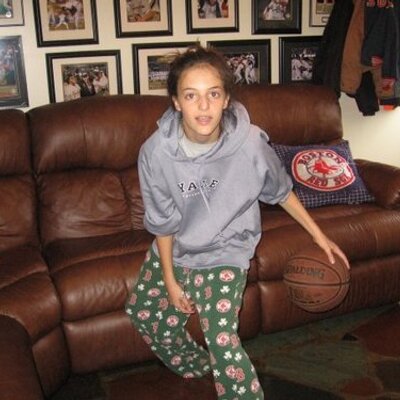 Profile Picture of Amber DeCristofaro (@joelybillamber) on Twitter