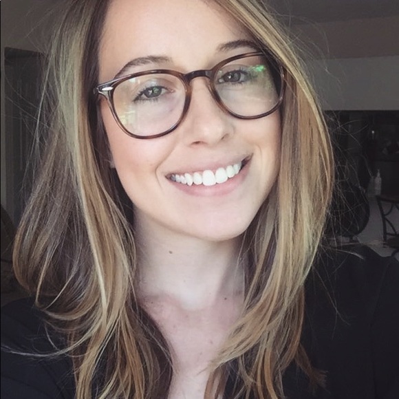 Profile Picture of Stephanie Pyle (@spyle1uncc) on Poshmark
