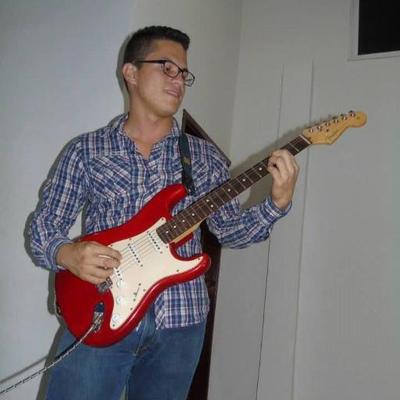 Profile Picture of Raul Leo Palacio (@RAUL1DIOS) on Twitter