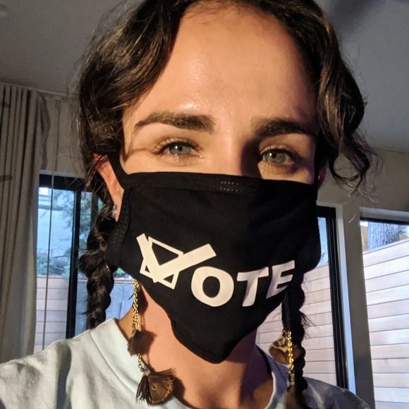 Profile Picture of Joey Babbitt (@joeyreneeokay) on Poshmark