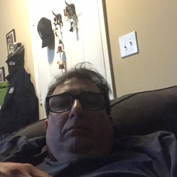 Profile Picture of Jose Suarez (@tosty73) on Poshmark