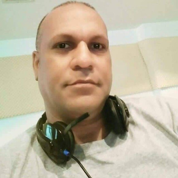 Profile Picture of Julio Suarez (@turbojetjs) on Poshmark