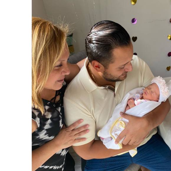 Profile Picture of Evelyn Pazmino (@evelynp1967) on Poshmark