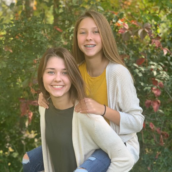 Profile Picture of Maria Soeby (@msoeby) on Poshmark