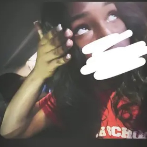 Profile Picture of Myah Hickman (@theemyahxo) on Poshmark