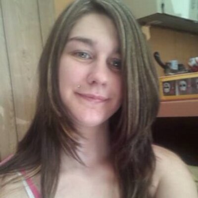 Profile Picture of Stacy Nichole Harn (@stacyharn7) on Twitter