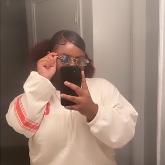 Profile Picture of Dereyon Green (@greendereyon44) on Poshmark