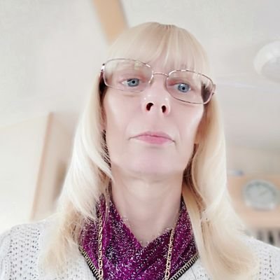 Profile Picture of Anne McFarland (@AnneMcF20690346) on Twitter