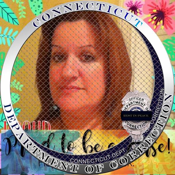 Profile Picture of Gina Vitarelli (@vitarelli) on Poshmark