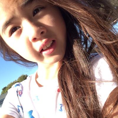 Profile Picture of Carolyn Nguyen (@carolynn_2005) on Twitter