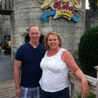 Profile Picture of Tom AndTammy Melnick (@tammymelnick) on Twitter