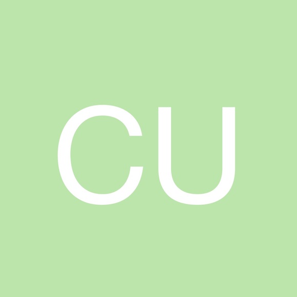 Profile Picture of Chinelo Ume (@chineloiume) on Poshmark