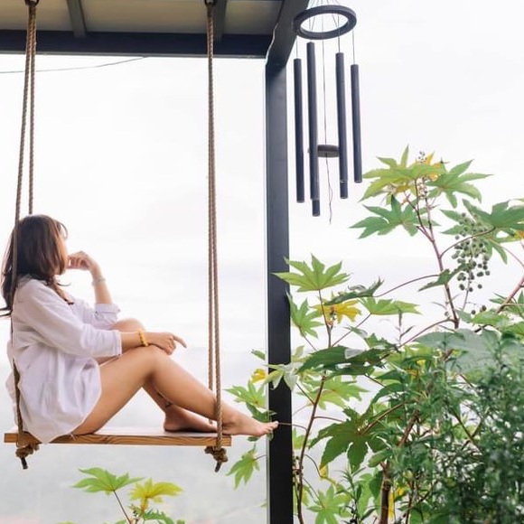 Profile Picture of Ivy Nguyen (@ivynguyen_99) on Poshmark