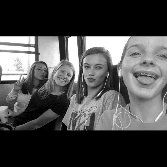 Profile Picture of Molly Aebersold (@mollykate26) on Poshmark