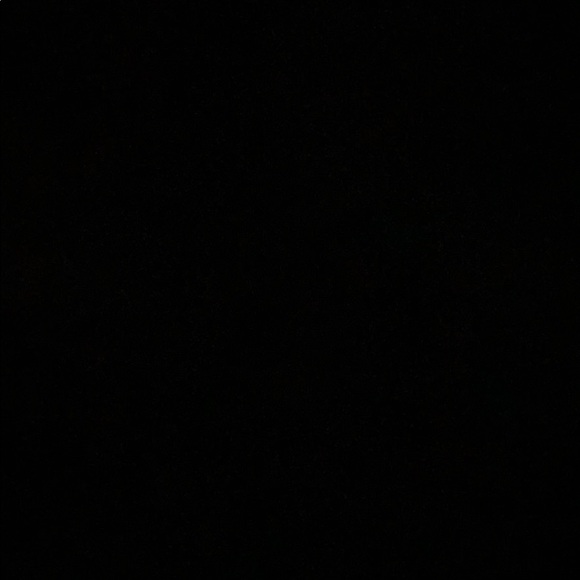 Profile Picture of Julian Golub (@juliangolub) on Poshmark