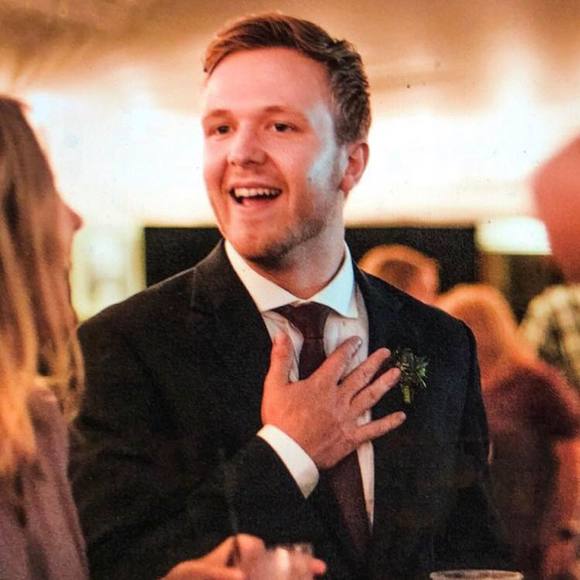 Profile Picture of Ben Traaseth (@btraaseth8) on Poshmark