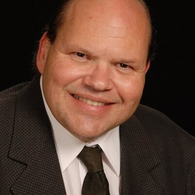 Profile Picture of Doug Graham (@commadpro) on Twitter