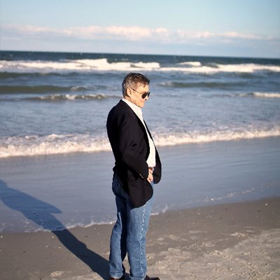Profile Picture of Paul Hollis (@@HollowManSeries) on Twitter