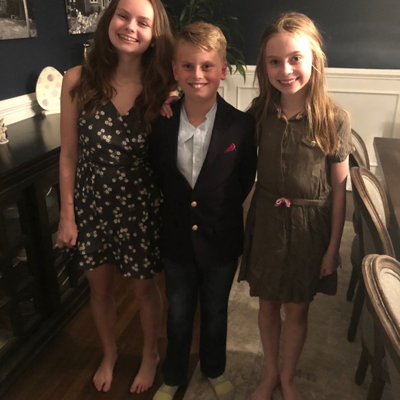 Profile Picture of Shirley Farrell (@shirley317) on Poshmark