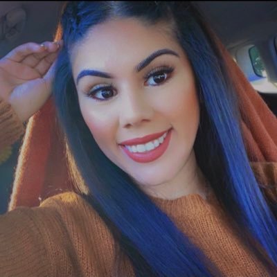 Profile Picture of Ana (@ana_aarroyo24) on Twitter