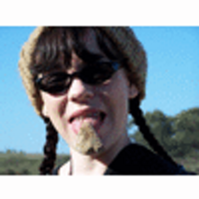 Profile Picture of Kim Rowles-Gonzalez (@kimmiekim333) on Twitter