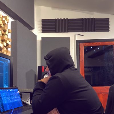Profile Picture of LR✨ (@LucaRay_) on Twitter