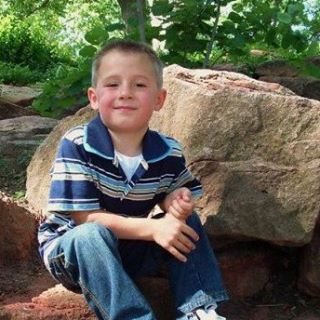 Profile Picture of Candy CecePhotography (@PhotographyByCeCe) on Facebook