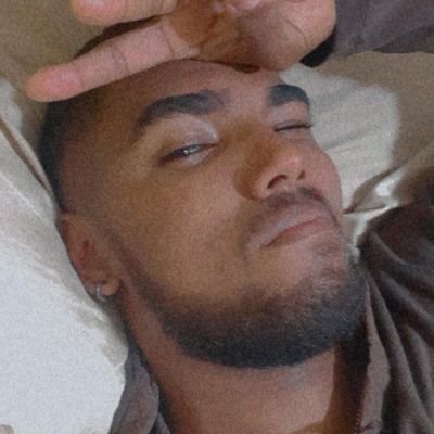 Profile Picture of Alexander Fuentes (@Dowiex) on Twitter