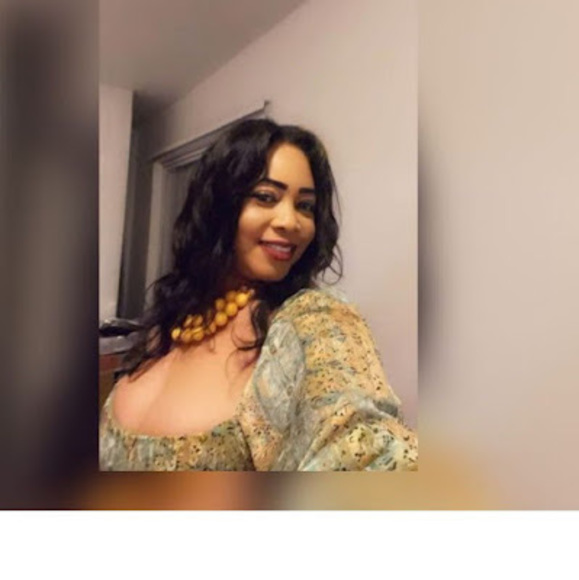 Profile Picture of Andrecarmel Sam (@samcarmel06) on Poshmark