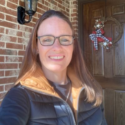 Profile Picture of Amy Ingram (@CoachIngram10) on Twitter