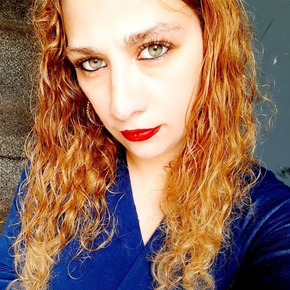 Profile Picture of Amanda Benishek (@mommyandkeria) on Poshmark