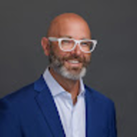 Profile Picture of Andrew Rhoades (@andrewrhoades) on Poshmark